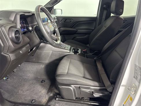 Used 2023 Chevrolet Colorado W/T image 11
