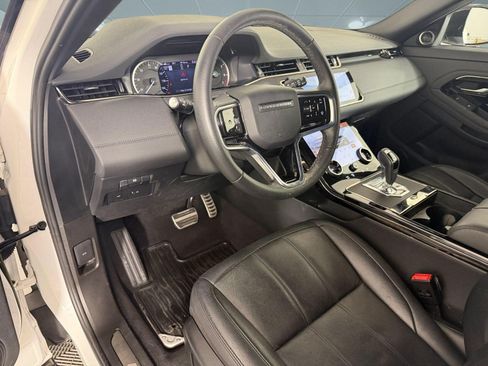 Used 2023 Land Rover Range Rover Evoque R-Dynamic SE AWD/4WD image 4
