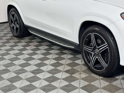 Used 2024 Mercedes-Benz GLE 350 4MATIC image 12