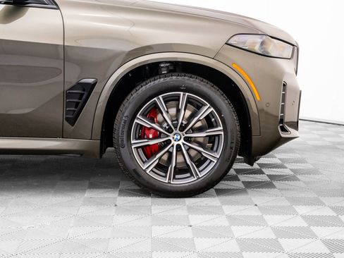 New 2026 BMW X5 xDrive50e w/ M Sport Package image 34