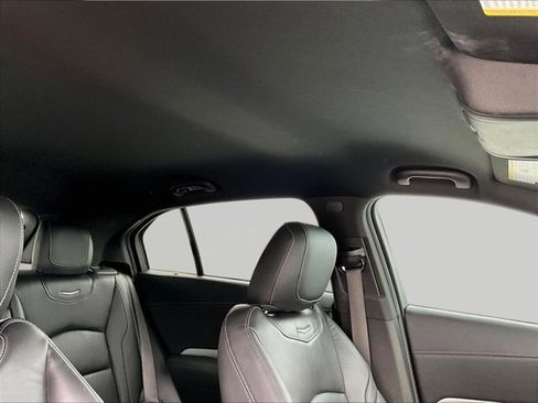 Certified 2022 Cadillac XT4 Premium Luxury w/ Enhanced Visibility Package image 17