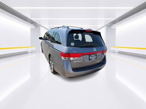 Used 2015 Honda Odyssey Touring image 6