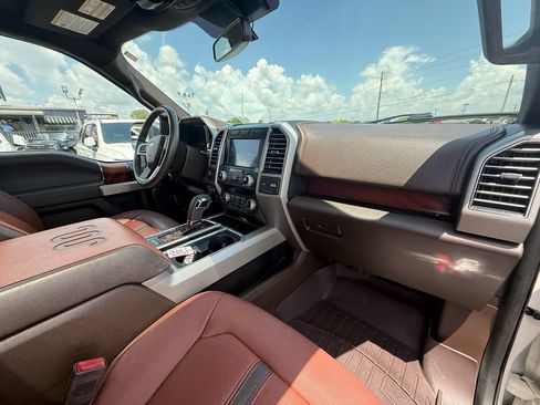 Used 2020 Ford F150 King Ranch w/ Equipment Group 601A Luxury AWD/4WD image 25