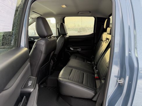 Used 2025 Ford Ranger Lariat w/ FX4 Off-Road Package image 19