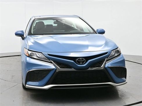 Used 2024 Toyota Camry XSE image 2