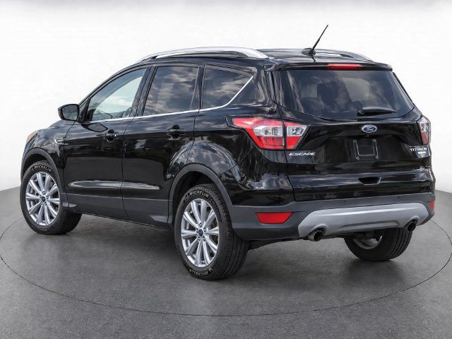Used 2017 Ford Escape Titanium FWD image 3