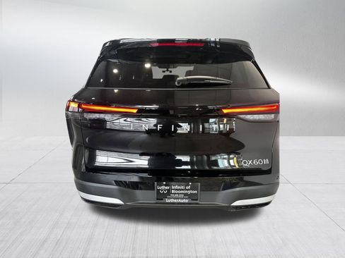New 2026 INFINITI QX60 Luxe image 8