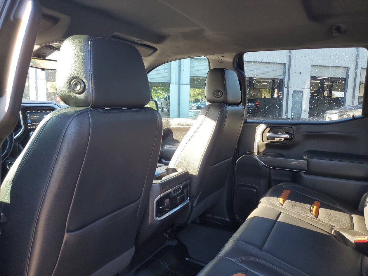 Used 2021 GMC Sierra 1500 AT4 w/ AT4 Premium Package AWD/4WD image 10