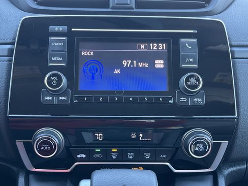 Used 2017 Honda CR-V LX image 5