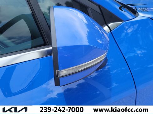 New 2026 Kia Sportage EX FWD image 8