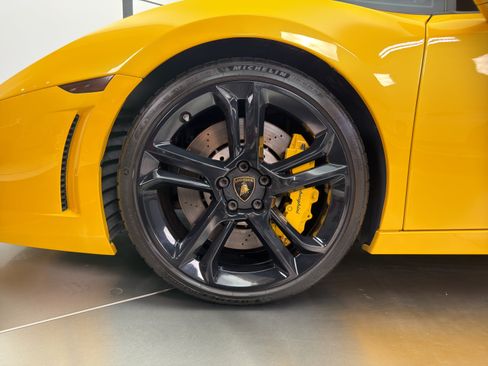 Used 2011 Lamborghini Gallardo LP 560-4 AWD/4WD image 21