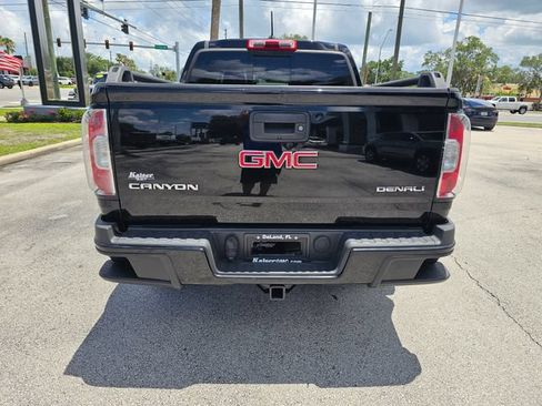 Used 2017 GMC Canyon Denali AWD/4WD image 4