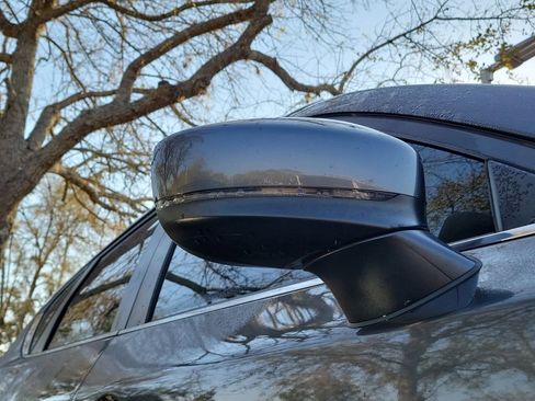 Used 2019 MAZDA CX-5 Touring image 11