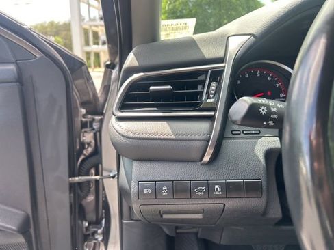 Used 2024 Toyota Camry XSE FWD image 27