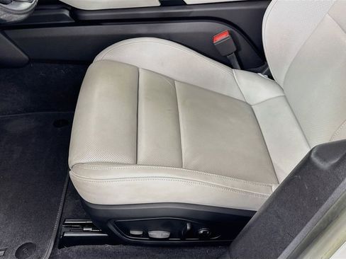Certified 2023 Porsche Taycan RWD image 13