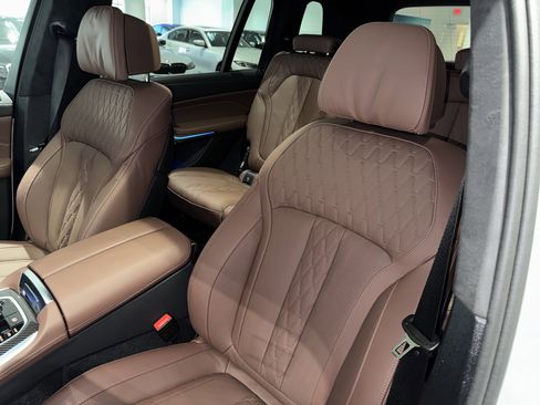 New 2026 BMW X7 M60i image 24