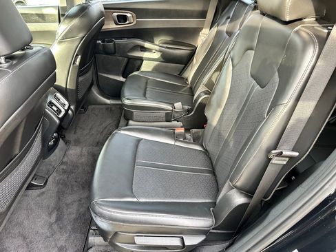Used 2023 Kia Sorento X-Line EX image 13