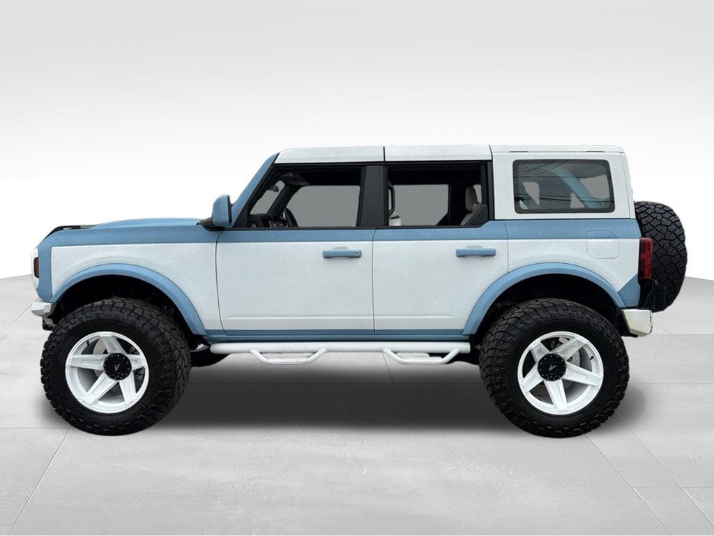 Used 2025 Ford Bronco 4-Door AWD/4WD image 5