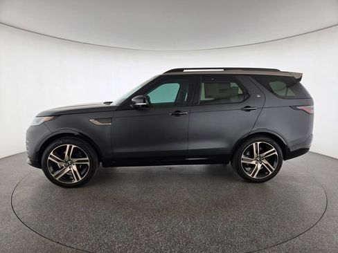 New 2026 Land Rover Discovery Limited Edition AWD/4WD image 29