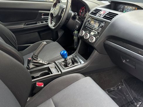 Used 2015 Subaru WRX 4dr Sdn Man image 30