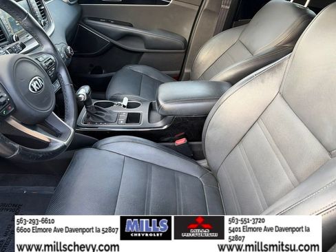 Used 2017 Kia Sorento SX FWD image 10