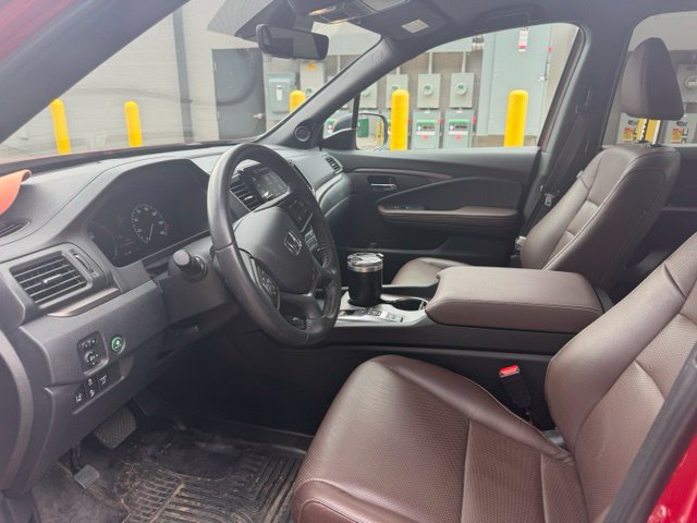 Used 2025 Honda Ridgeline RTL image 9