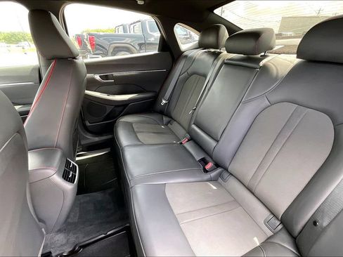 Used 2023 Hyundai Sonata SEL Plus FWD image 19