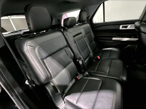 Used 2020 Ford Explorer Limited w/ Equipment Group 310A image 26