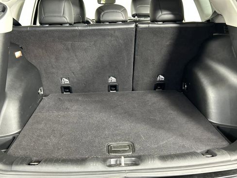 Used 2017 Jeep Compass Latitude w/ Popular Equipment Group image 20