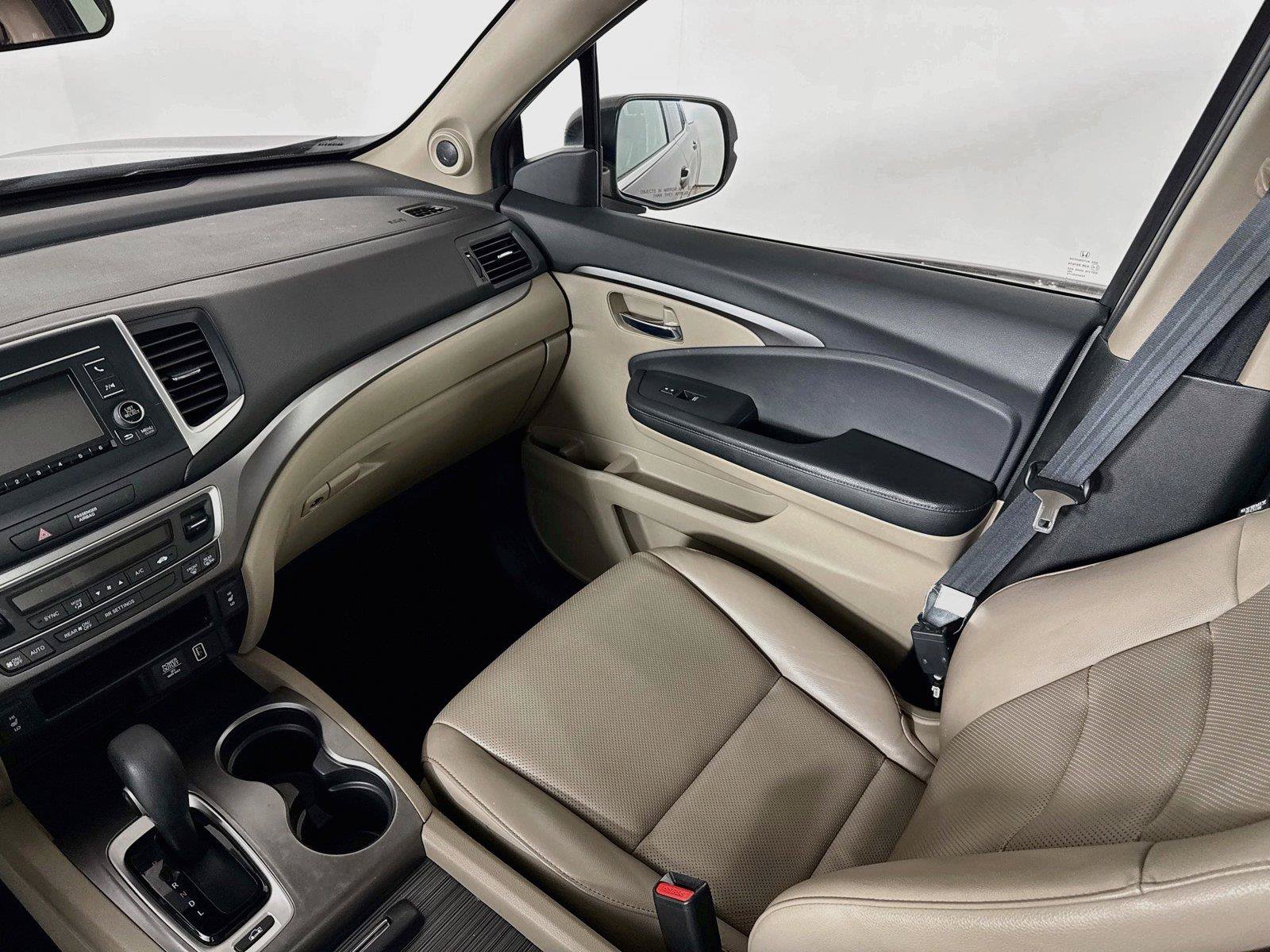 Certified 2019 Honda Ridgeline RTL image 25