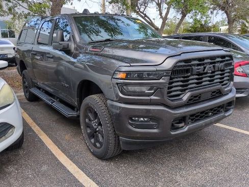 Used 2025 RAM 2500 Big Horn AWD/4WD image 1