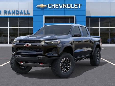 New 2026 Chevrolet Colorado ZR2 w/ Technology Package AWD/4WD image 6