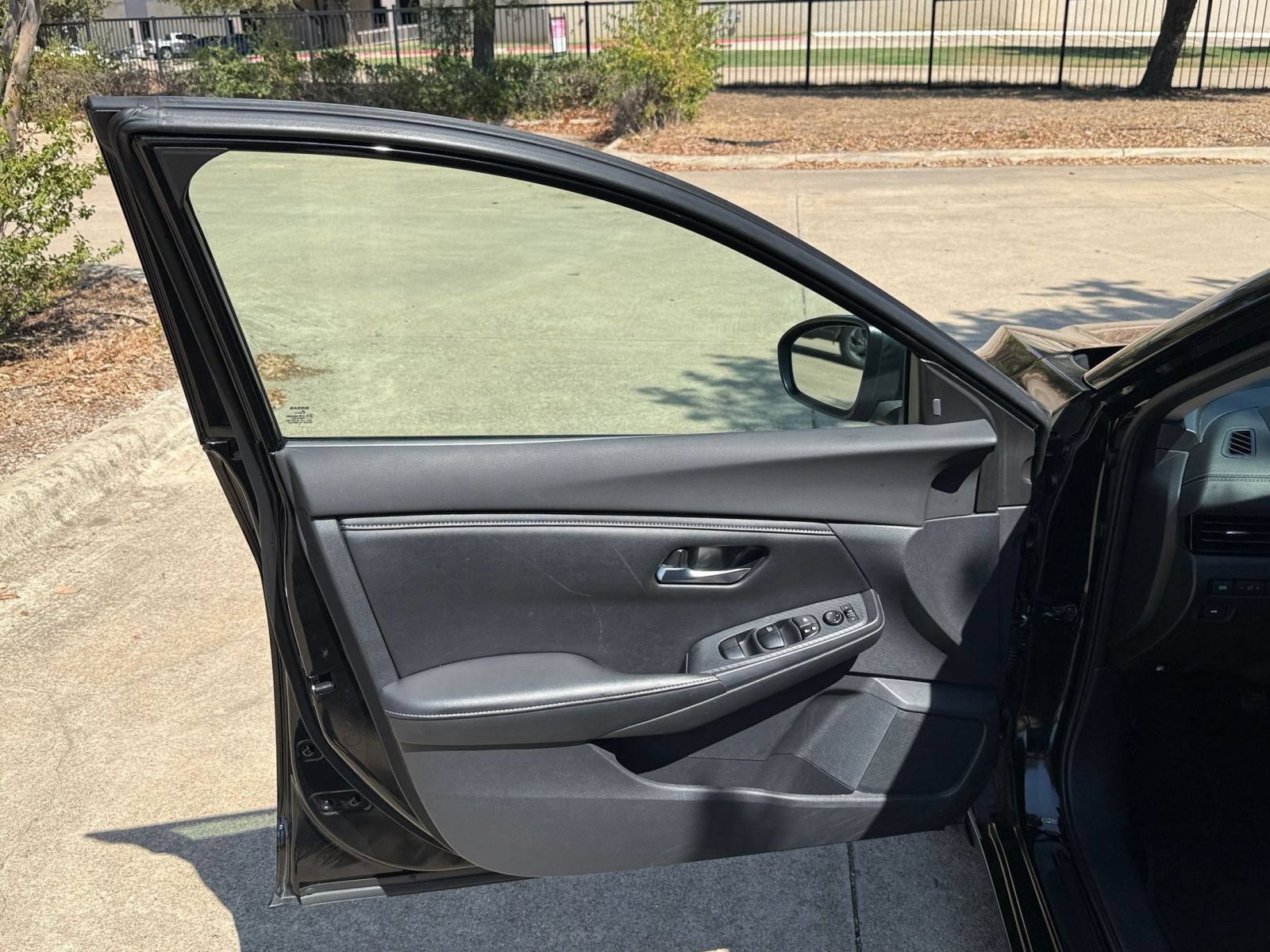 Used 2021 Nissan Sentra SV FWD image 18