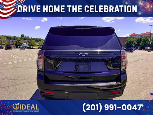 Used 2024 Chevrolet Suburban Z71 AWD/4WD image 4