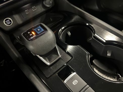 Used 2021 Nissan Rogue SV AWD/4WD image 25