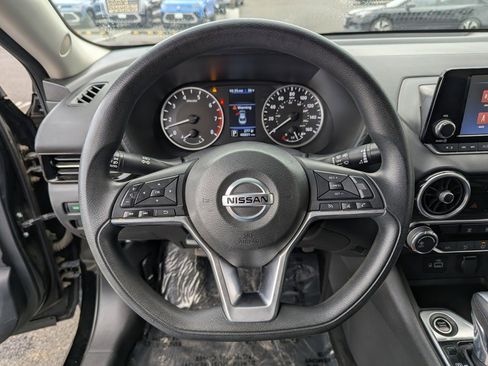 Used 2020 Nissan Sentra S image 13