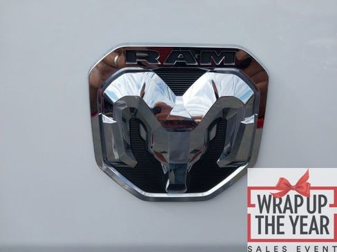 Used 2025 RAM ProMaster 3500 w/ Convenience Group image 19