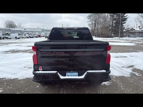 Certified 2022 Chevrolet Silverado 1500 RST w/ Redline Edition image 29