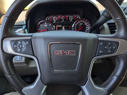 Used 2015 GMC Yukon XL SLE w/ Convenience Package AWD/4WD image 16