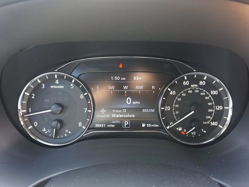 Used 2023 INFINITI QX80 Sensory w/ All-Season Package AWD/4WD image 7
