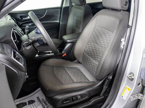 Used 2021 Chevrolet Equinox LT w/ LPO, Cargo Package AWD/4WD image 19