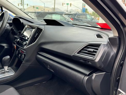 Used 2019 Subaru Impreza 2.0i AWD/4WD image 12