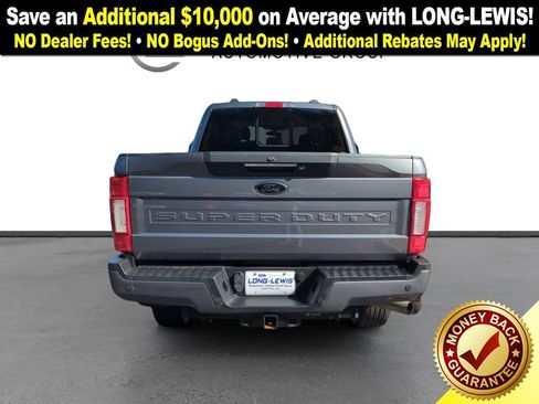 Used 2022 Ford F250 Lariat w/ Black Appearance Package image 5