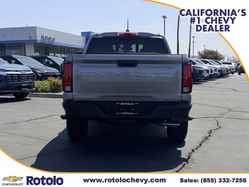 Used 2026 Chevrolet Colorado W/T w/ Advanced Trailering Package RWD image 5