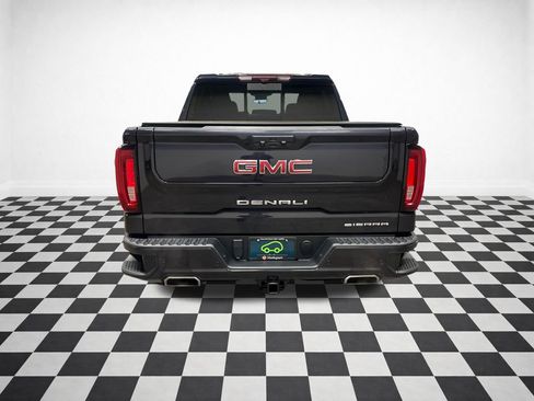 Certified 2022 GMC Sierra 1500 Denali w/ Technology Package AWD/4WD image 8