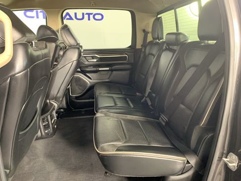 Used 2019 RAM 1500 Laramie AWD/4WD image 29