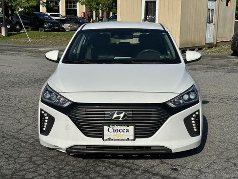 Used 2019 Hyundai Ioniq Limited FWD image 3