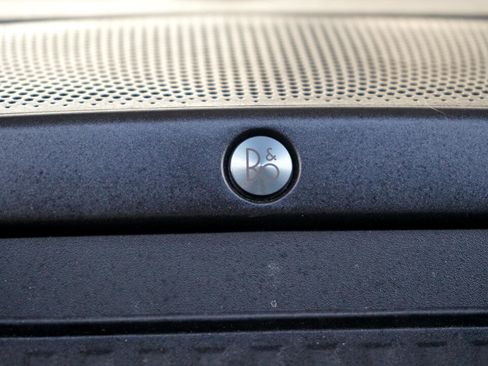 Used 2019 Ford F150 Platinum w/ Equipment Group 701A Luxury image 21