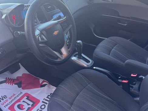 Used 2015 Chevrolet Sonic LT image 7