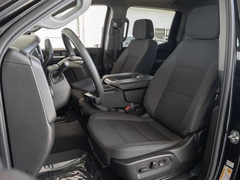 Used 2022 Chevrolet Silverado 1500 Custom RWD image 18